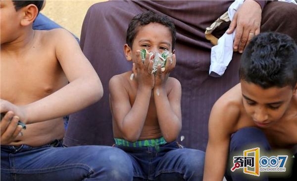 吃钉子碎大石 埃及“法老王”原来是武林高手