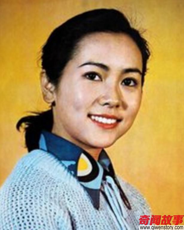 娱乐圈最大的老赖，借款500万，迟迟不还，上法庭才还4.5万！_0