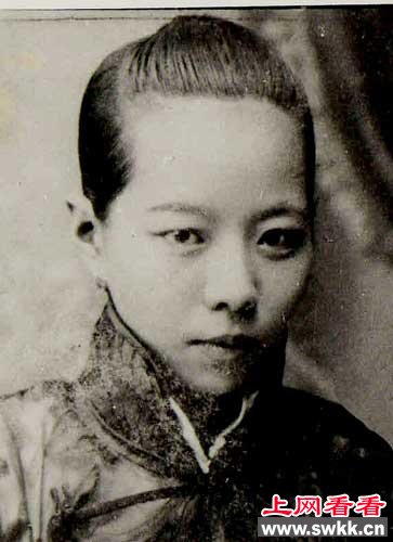 满族人的后裔：小凤仙简介