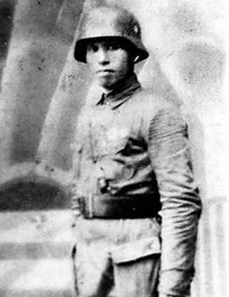 抗战中他只是一个营长，却率五百人血战四万日军，牺牲后举国悲痛