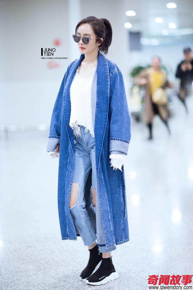 同样是“街拍达人”的杨幂、娜扎隔空撞衫，娜扎这次赢得漂亮_0