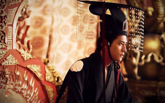 袁世凯之后中国还有皇帝，50岁老汉在深山称帝，后宫数量达55个