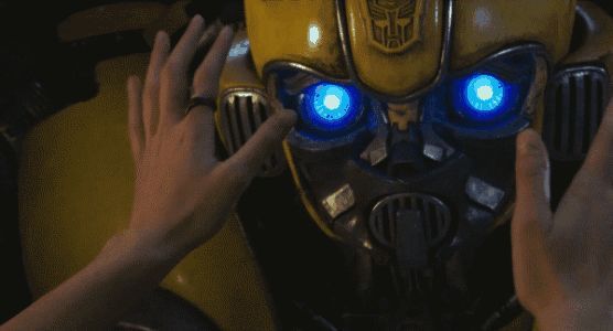 海莉·斯坦菲尔德：被“大黄蜂”宠爱的酷女孩