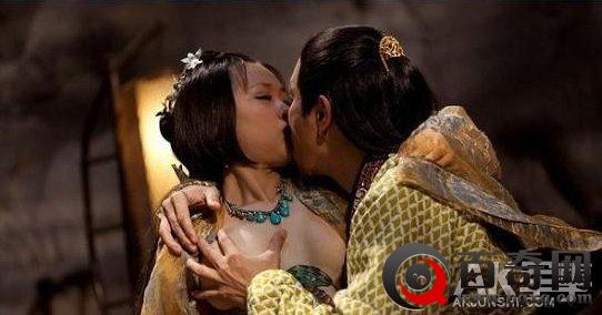 旧时妓女勾人魂魄之手段 眼神要有秋波一转勾人魂魄的功力（组图）