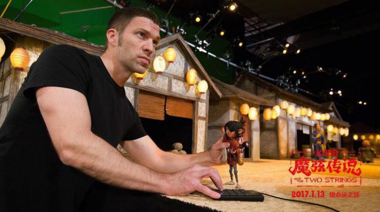 耐克公子哥拯救变形金刚，《大黄蜂》成系列最佳全靠他！