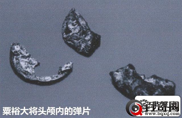 此开国大将常年被头疼折磨不知原因，死后竟在骨灰里发现三个东西