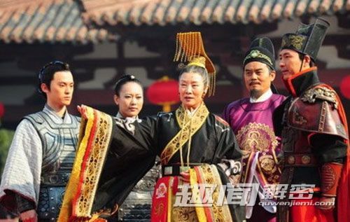 狄仁杰与武则天秘闻:一言说得女皇还政大唐