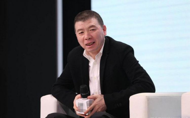 【娱乐24小时】DG涉辱华章子怡陈坤等众星抵制；柯震东恋上18岁美女？