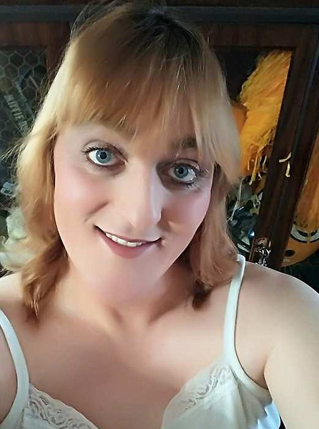 男子得怪病每天高潮100次，变性后病情竟缓解