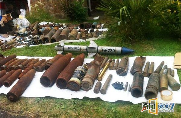 76岁老汉家藏80支枪和各种炮弹 还有“一战”时炮弹