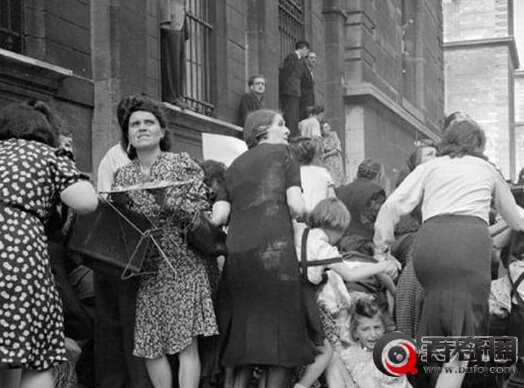 31张照片告诉你：女人如何改变世界