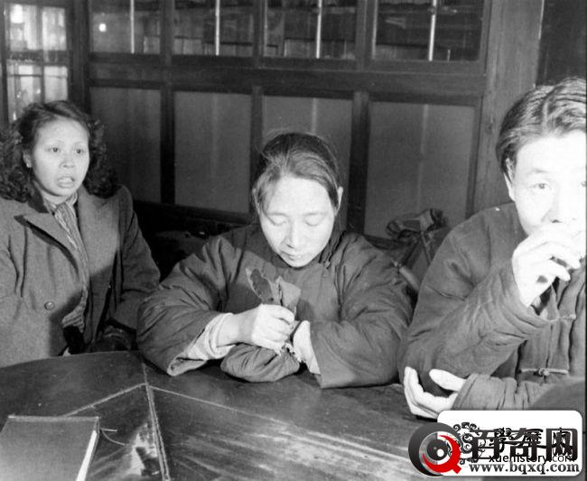 “一斗米2千万元”，17张老照片披露1947年通货膨胀的窘境