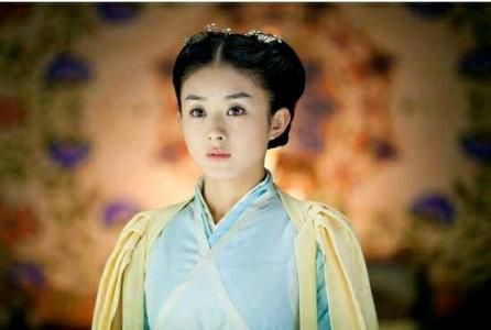 30+的赵丽颖怎么老成这样，女明星都在拼命留住的少女感渐渐消失了