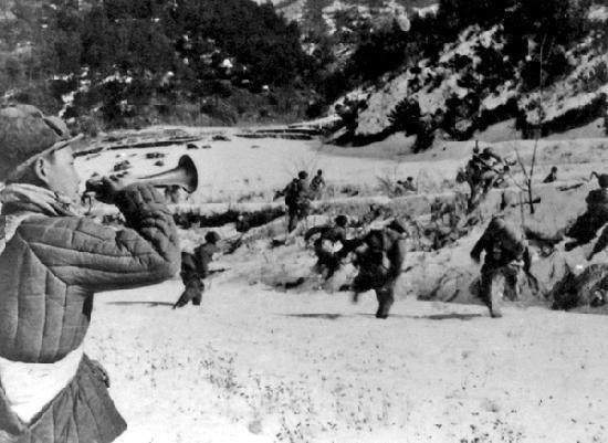 34条中国好汉只剩下七勇士，接着，他们消灭美军一个连！