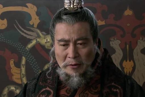 传国玉玺被孙坚拿走后,身为盟主的袁绍为何不抢夺-