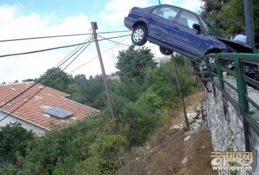 意想不到的车祸现场，诡异