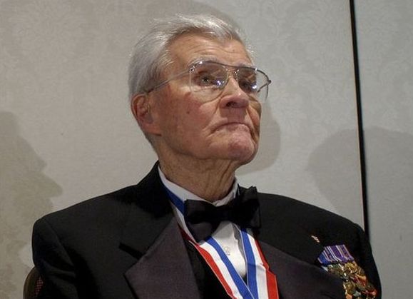 他在日本投下两枚原子弹 造成30万人死亡 多年后说：我不后悔