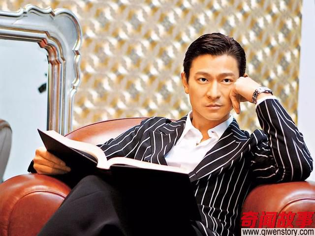 刘德华女儿长相逆天，可爱表情让网友心都化了，真是基因强大！