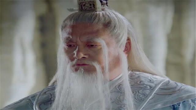 无物可破：元始天尊的杏黄旗，誉为最强防御法宝，余兆也有一面？