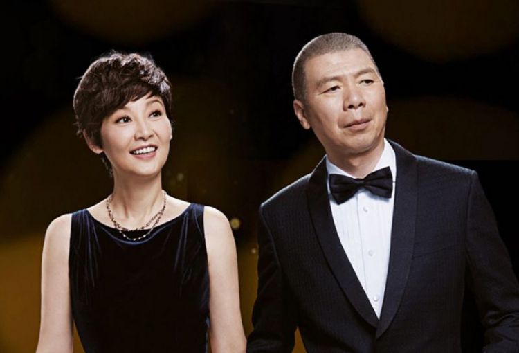 陈红嫁给陈凯歌亏大了？同是导演妻子，徐帆蒋雯丽比她美多了