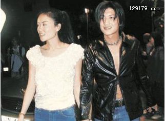 王菲与谢霆锋爱巢度十一 着连体衣破怀孕传闻