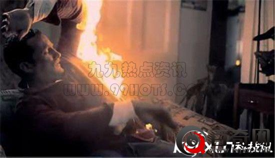 欲火焚身：美国男子看A片离奇自燃 真是活久见！