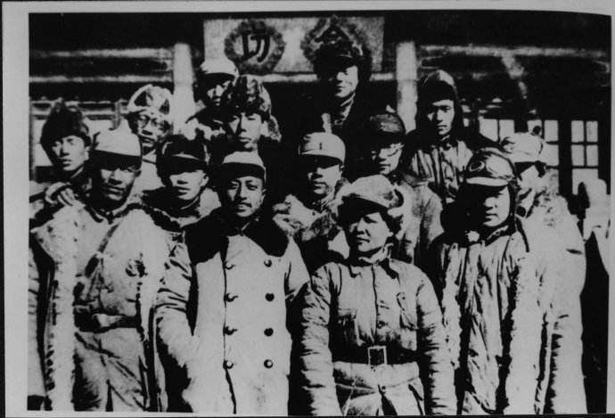 此人送几船鱼给红军，师长说：你！搞后勤！结果一干就是二十年！