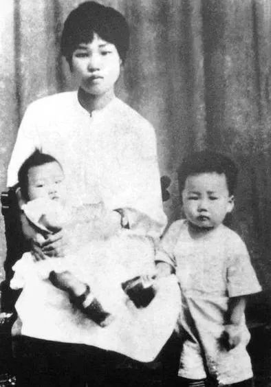 这对父子的故事，你应该知道