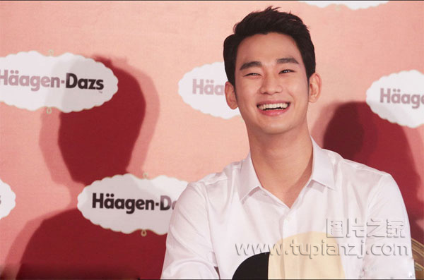 金秀贤北京捞金 被赞像习主席