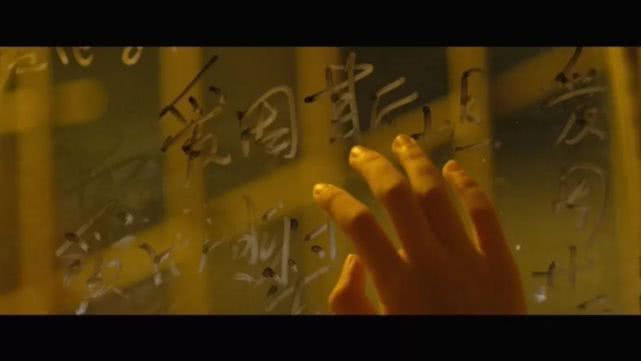 尘封五年终于上映！《狗十三》是一把刺痛中国家庭教育的匕首？