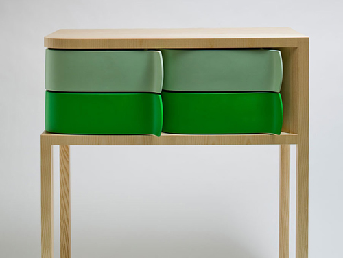 椅子变抽屉 回收利用再制造