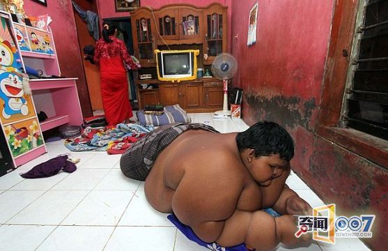 永远饥饿”的男孩