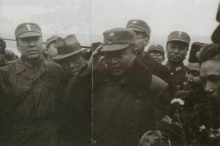 杨振宁获诺贝尔奖后 岳父杜聿明写信祝贺 信中只有两句话