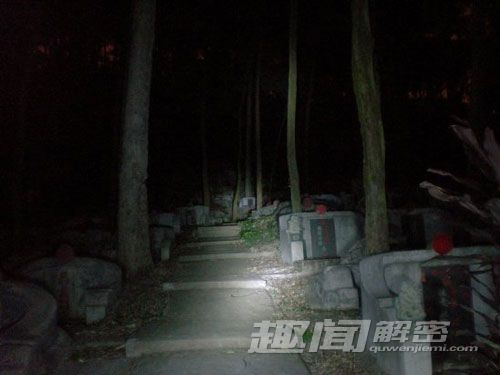 乡村灵异传说之神秘的白路神与黑路神