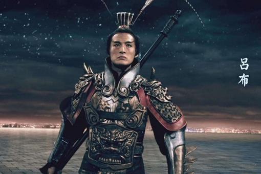 三英战吕布中,刘备到底有何作用-