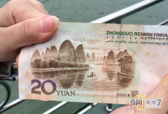 小孩捡到稀世皇后玉玺上交，结果竟是这样