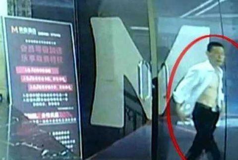 五旬女子宾馆约会62岁老头，接下来发生的是，让她吓破胆！