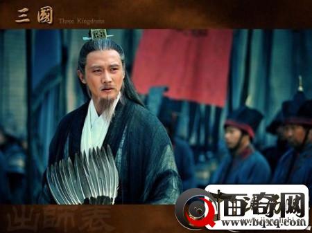 三国时期诸葛亮为什么死心塌地跟着刘备？