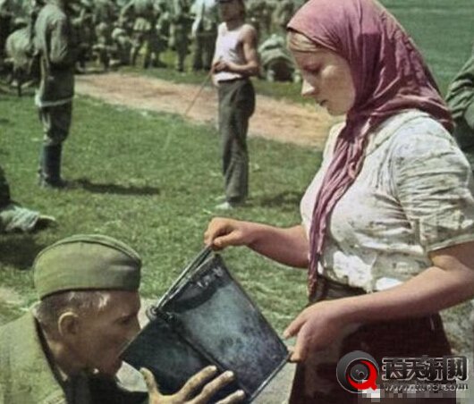 31张照片告诉你：女人如何改变世界