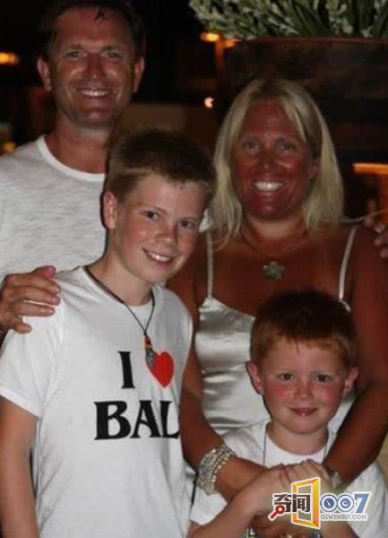 最近流行的“美黑”,一不小心会黑的很惨