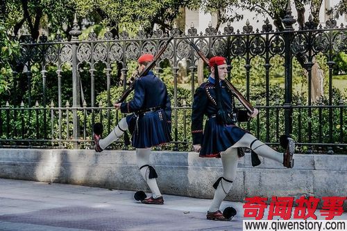 最酷的旅游目的地 你所不知道的希腊男人国!
