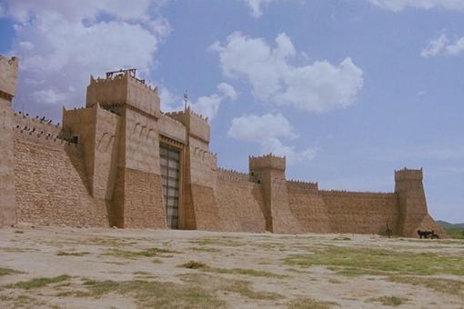 古代特洛伊在哪里-特洛伊战争爆发真的是因为海伦吗-