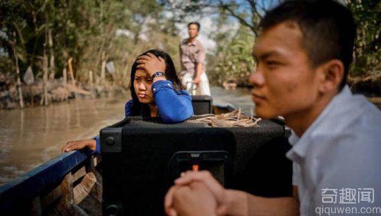 男子娶越南少女回家 洞房当晚吓懵