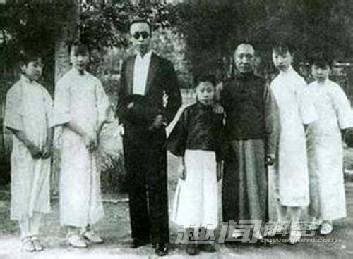 揭落魄皇帝溥仪 苏联战俘生涯之秘事