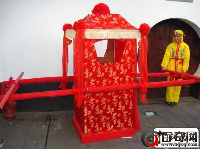 婚嫁风俗：古代女子出嫁为什么要坐花轿呢？