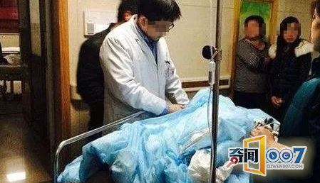 丈夫酒后下体疼痛，问及原因妻子脸红