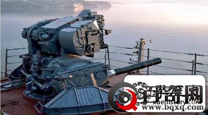 每分钟朝天空射10000发炮弹 齐射导弹命中率达百分之九十六