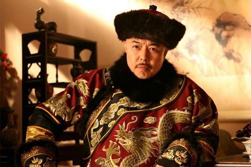 古代皇帝微服出巡,遇到不认识自己的官员怎么办-