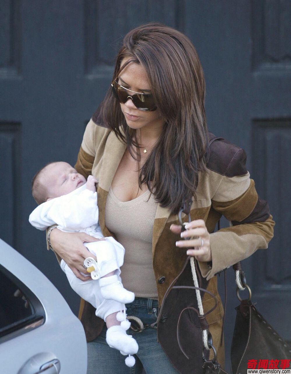 贝克汉姆最帅儿子罗密欧，小七出生之前他被当做女儿养_0