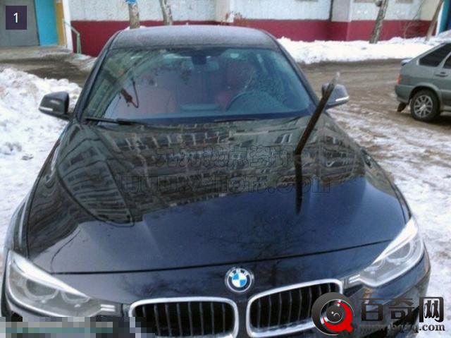 宝马车主随意乱停车 邻居用铁棍戳穿发动机(组图